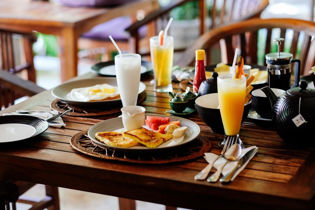 Ellies Hotel Nusa Dua  Exterior foto