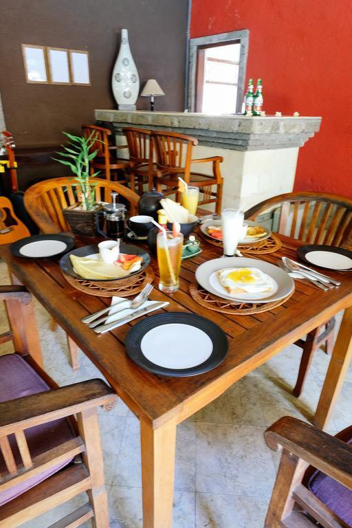 Ellies Hotel Nusa Dua  Exterior foto