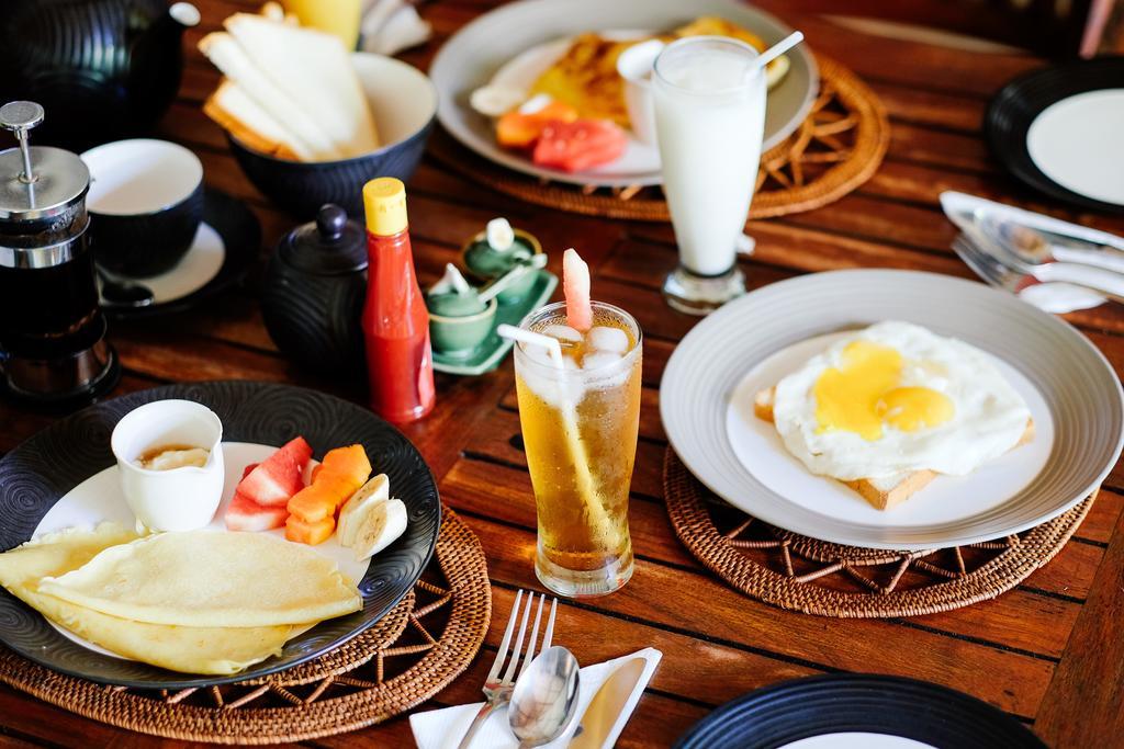 Ellies Hotel Nusa Dua  Exterior foto