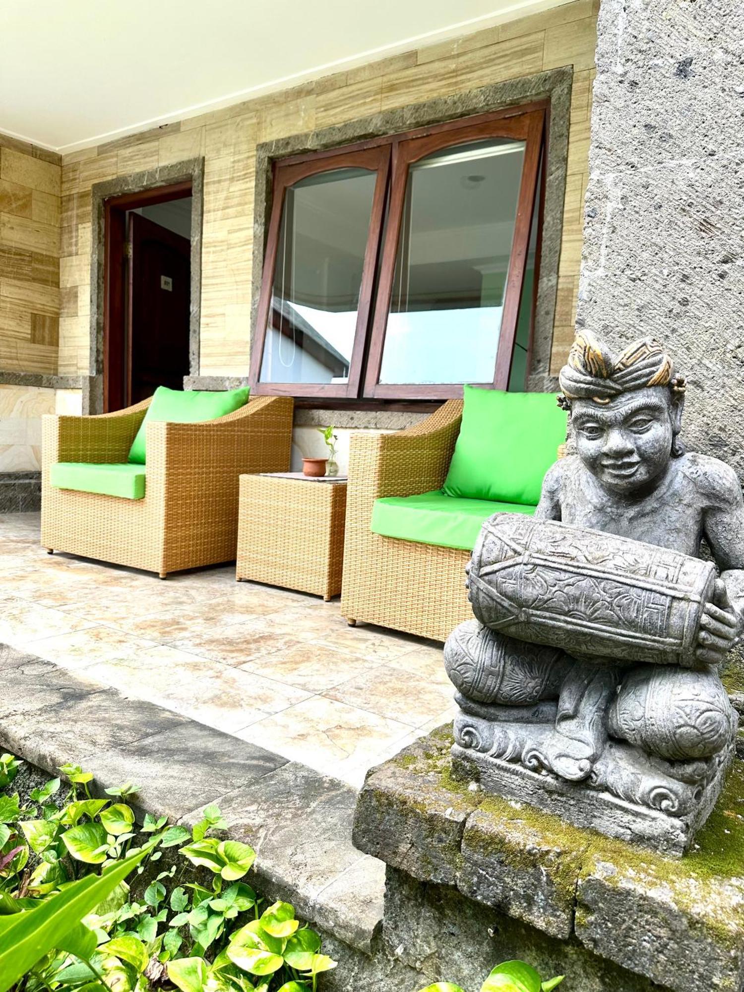 Ellies Hotel Nusa Dua  Exterior foto