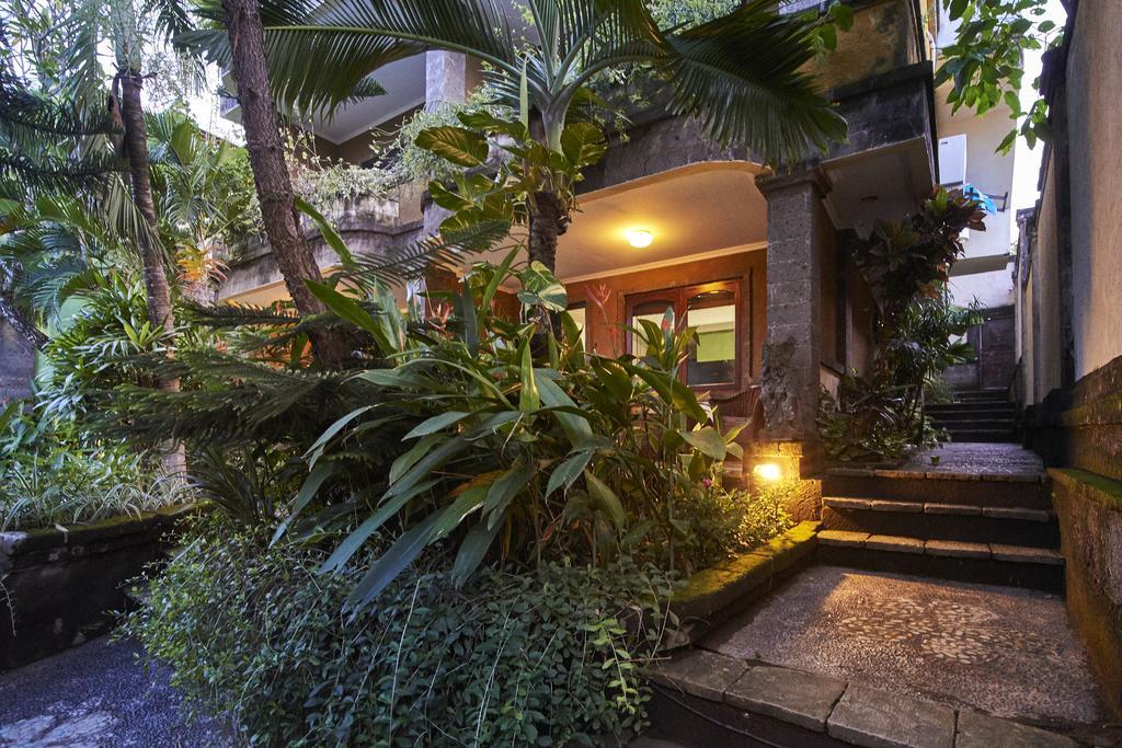 Ellies Hotel Nusa Dua  Exterior foto