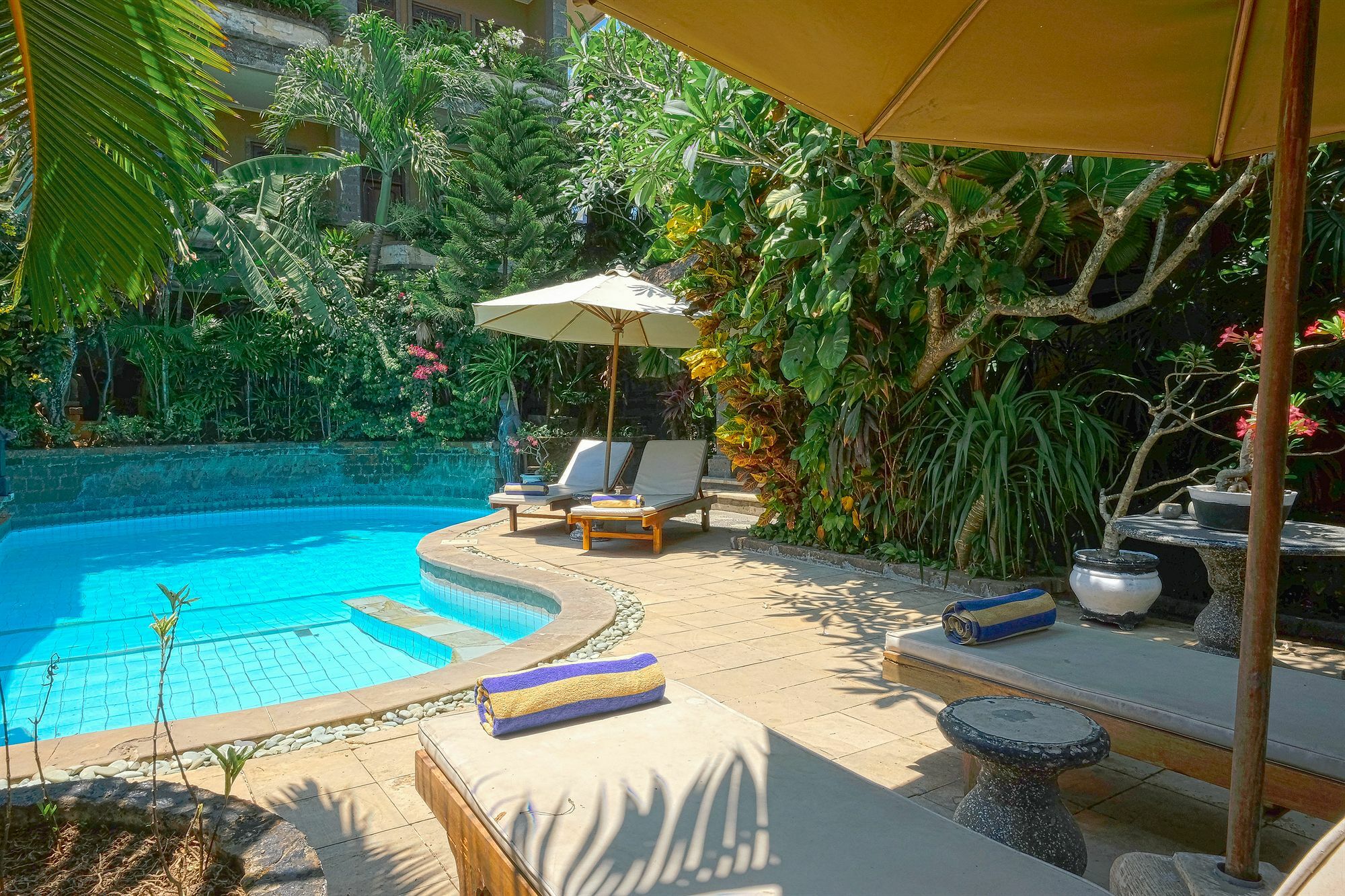 Ellies Hotel Nusa Dua  Exterior foto